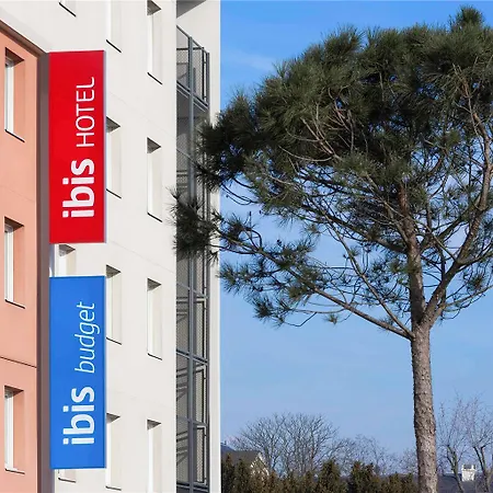 Ibis Budget Orly Tram 7 셰빌리-라뤼