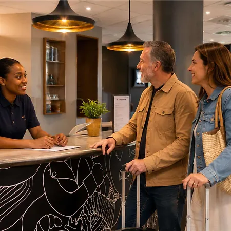Hotel Ibis Budget Orly Tram 7 2*