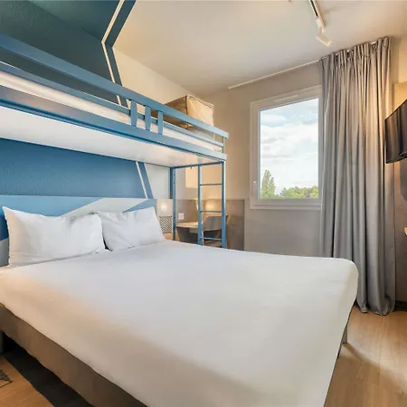 Hotel Ibis Budget Orly Tram 7