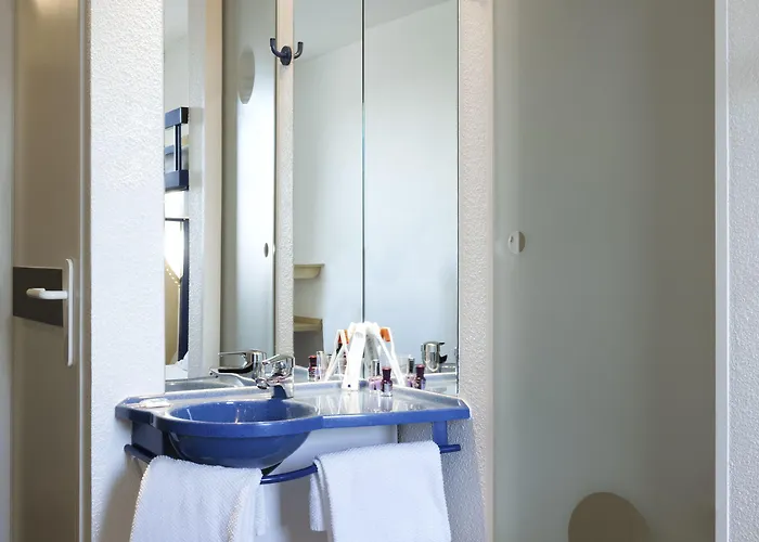 Ibis Budget Orly Tram 7 Hotel