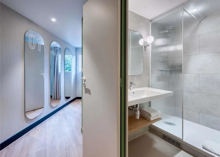 Ibis Budget Orly Tram 7 Hotel